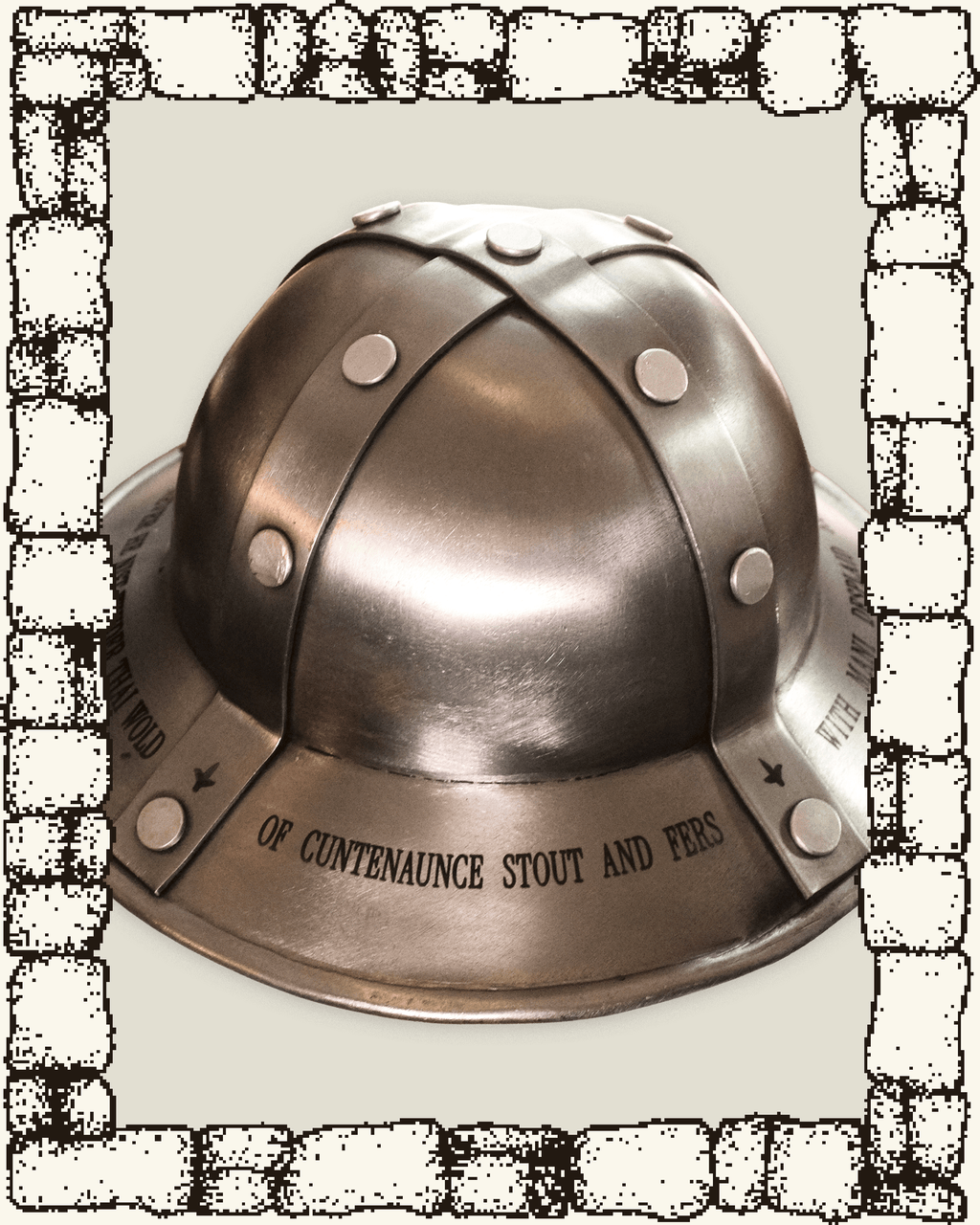“SIR ORFEO” MINI KETTLE HELM + WOODEN STAND